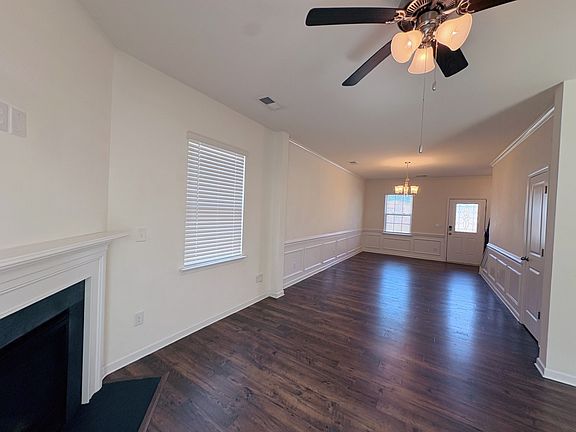 3rd image of 10422 Bradstreet Commons Way