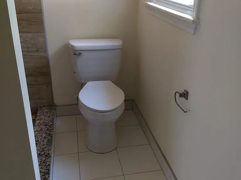 1112 Ardmore Dr — Photo 10
