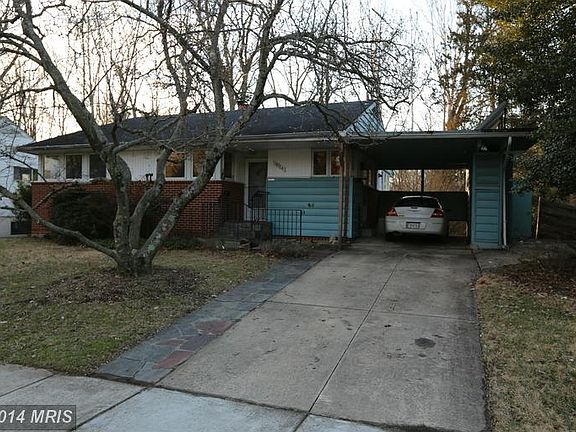 2nd image of 9914 Parkwood Dr
