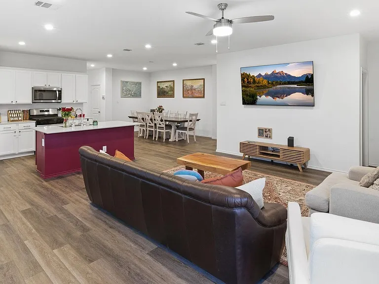 322 Coral Drift Ct — Photo 12