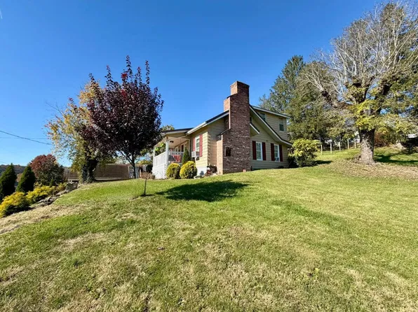 110 Spencer Ave, Spencer, WV 25276