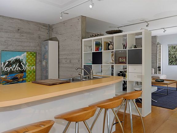 5th image of 1550 Crespo Dr