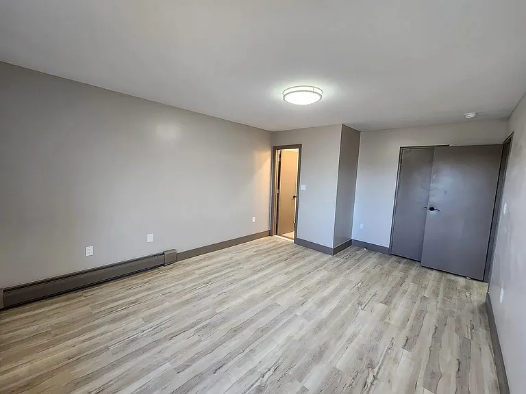 323 Schraffts Dr #1-8 — Photo 8