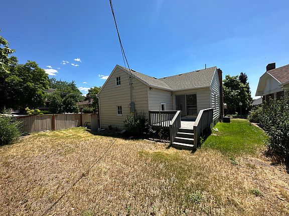 3rd image of 1393 E Thornton Ave