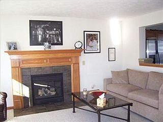 4th image of 283 Silver Meadow Dr