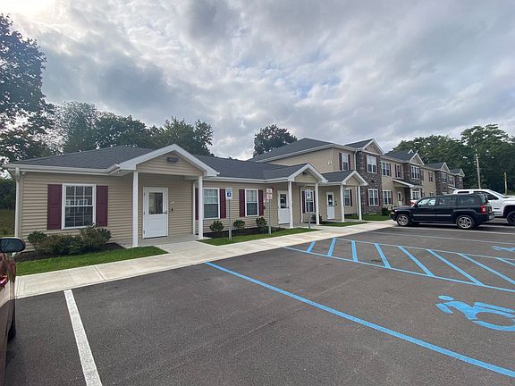 5th image of 540 Northend Dr APT 3107
