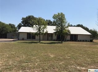 909 Old Georgetown Rd, Lampasas, TX 76550