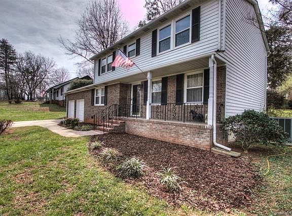 2nd image of 517 Shadow View Dr