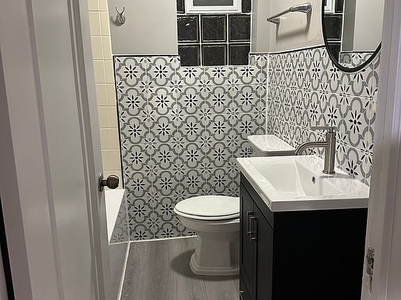 2nd image of 4913 N Marmora Ave #2