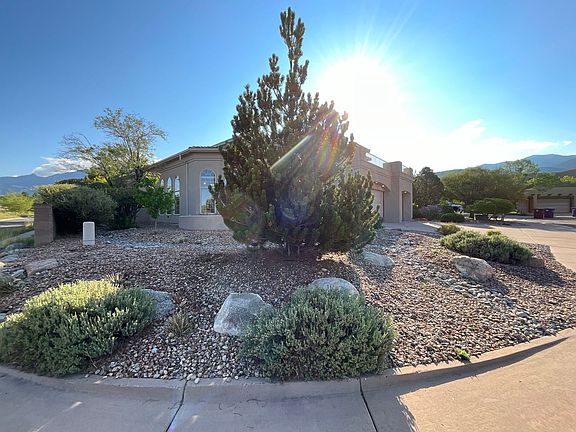 2nd image of 12801 Calle Del Oso Pl NE