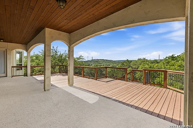 623 Sentry Hl — Photo 36