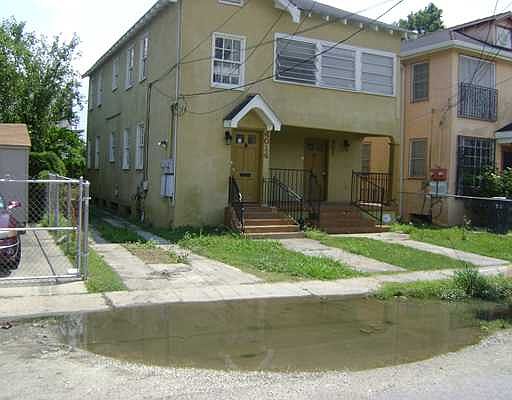 2nd image of 4014 S Derbigny St