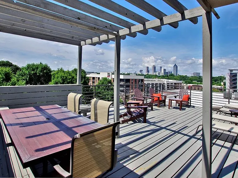 790 N Ave NE #106 — Photo 15