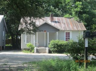 706 Whitney Ave, Albany, GA 31701