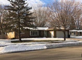 804 11th Ave SE, Willmar, MN 56201