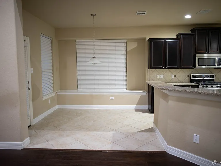 907 Appalachian Dr — Photo 20