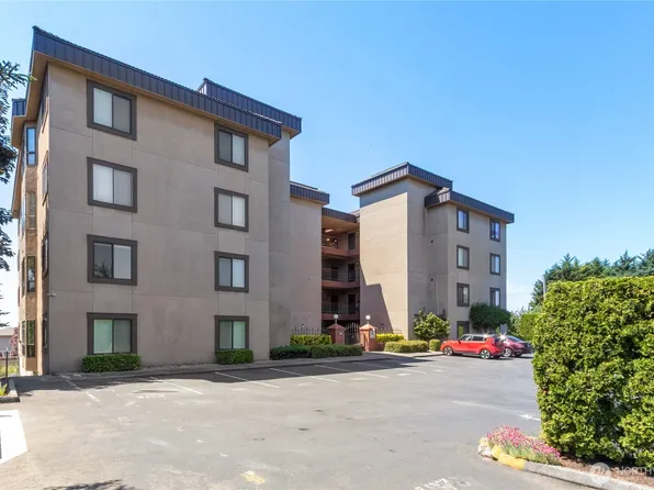 1902 Bridgeport Way W #106, University Place, WA 98466