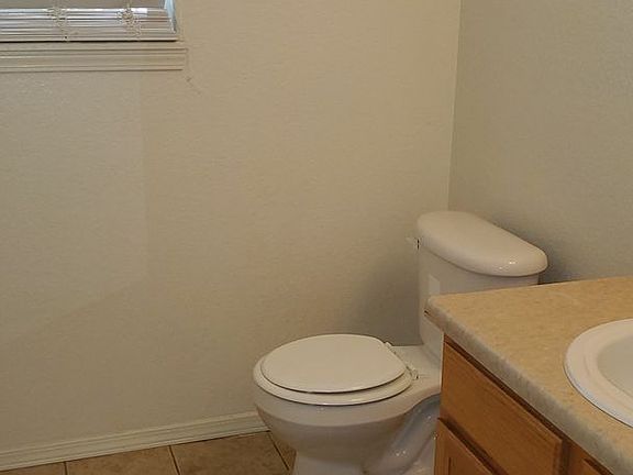 4th image of 1248 Nichols Blvd APT A