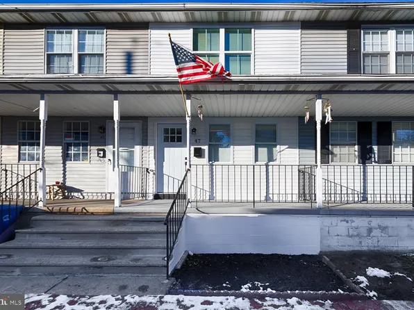 47 Church St, Mount Holly, NJ 08060