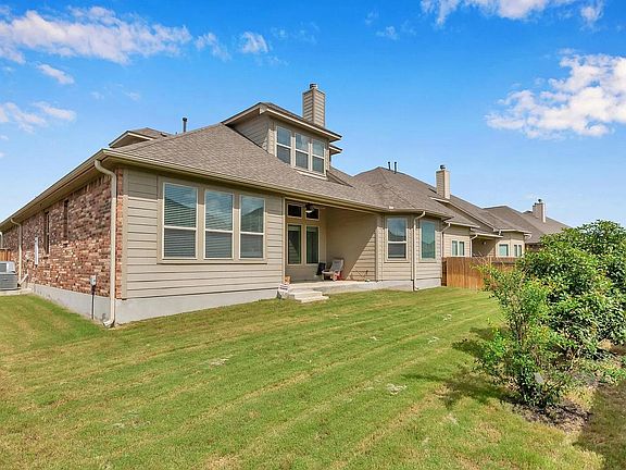 2nd image of 3014 Isabella Ln