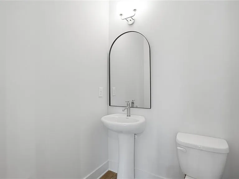 2597 Mackintosh Ct NW — Photo 32