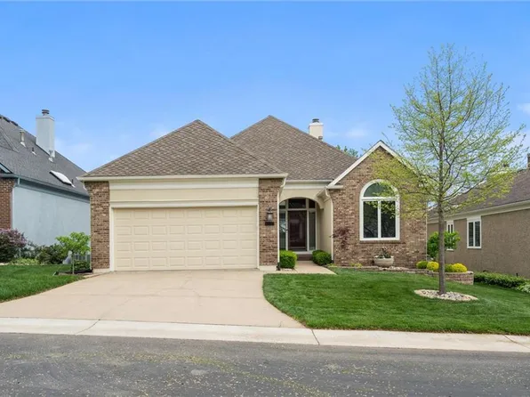 12211 Birch St, Overland Park, KS 66209