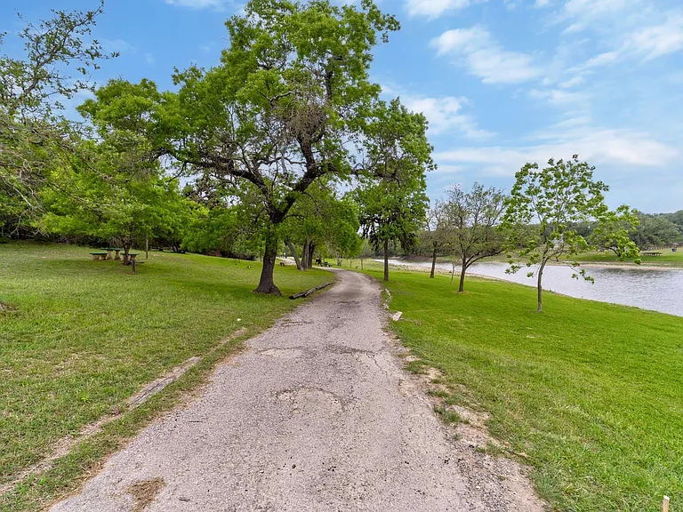17508 Panorama Dr — Photo 27