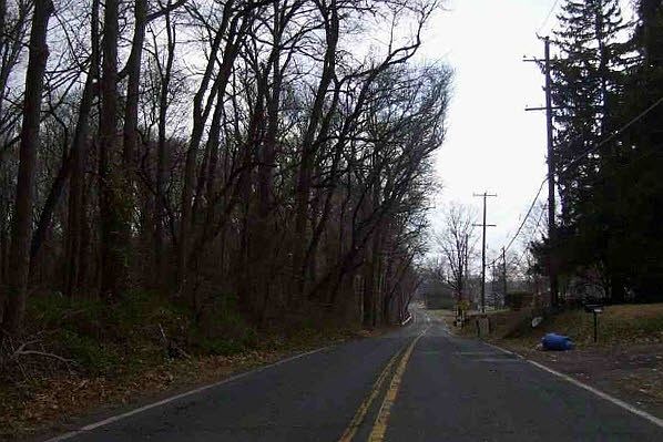 2nd image of 100 Fallsington Ave