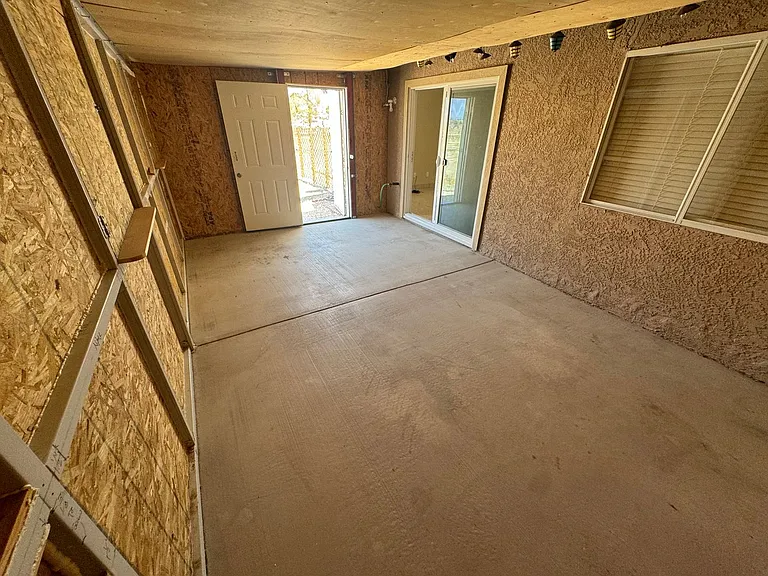3690 Pahrump Valley Blvd — Photo 41