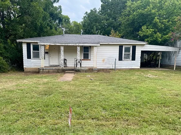 1106 W Burney St, Madill, OK 73446