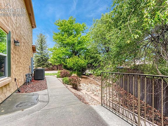 5th image of 6699 Bethesda Point #A