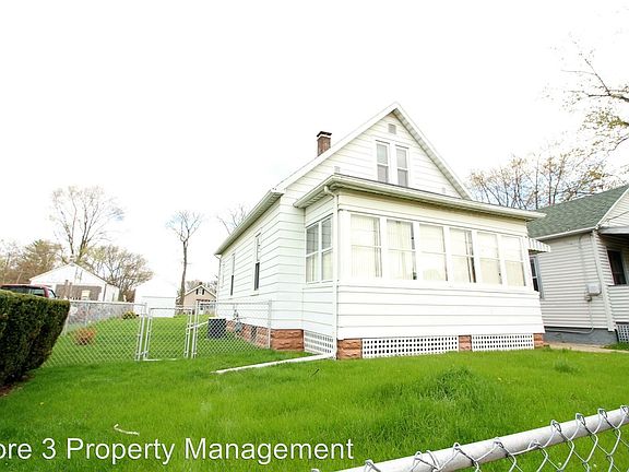 3rd image of 2715 W Malone St