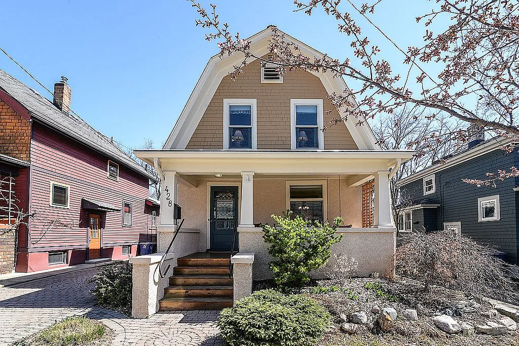 428 Spring St photo 1