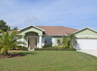 5718 NW Cullom Ct, Port Saint Lucie, FL 34986