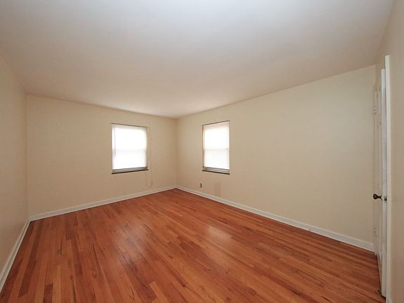 3rd image of 2245 S Patterson Blvd