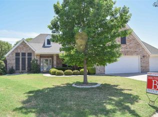 9 Andrea Ct, Iowa Park, TX 76367
