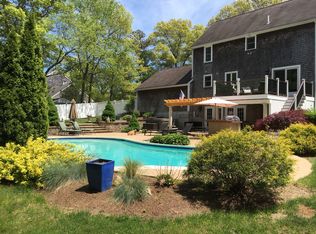 49 Smiths Ln, Kingston, MA 02364