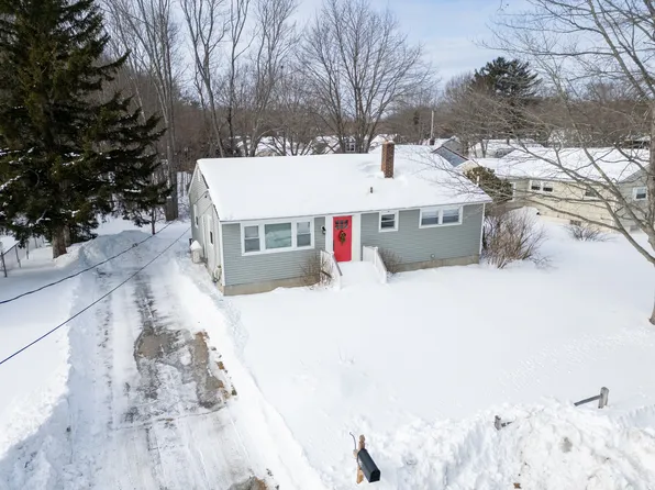 16 Katherine St, Brunswick, ME 04011