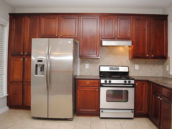 5th image of 234 Balaban Cir #234