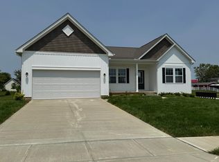 450 Creekside Dr, Commercial Point, OH 43116