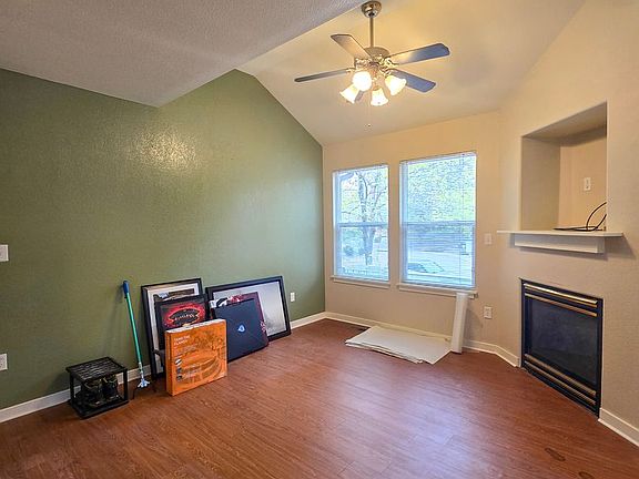 3rd image of 2111 N Fork Dr