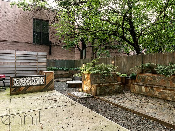 3rd image of 869 Park Ave APT 4A