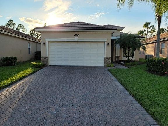 2nd image of 10063 SW Stonegate Dr