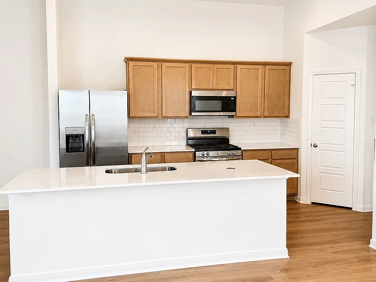5108 Cindy Br — Photo 2