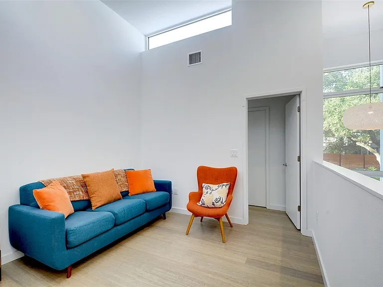 3110 Clawson Rd — Photo 13