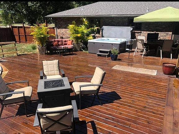 3rd image of 480 W Krislynn Woods Ave