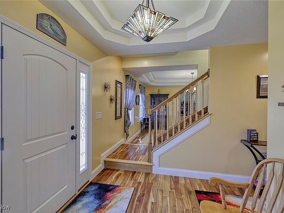 3rd image of 5495 Pine Valley Dr