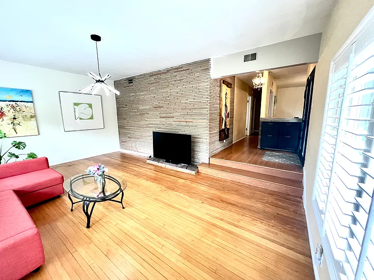 4340 Sepulveda Blvd — Photo 4