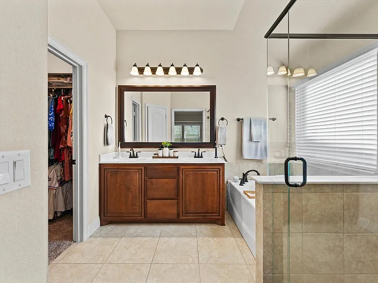 4129 Snowberry Ln — Photo 14