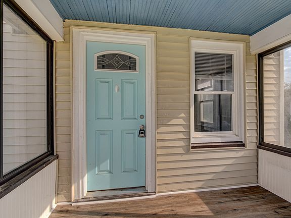 4th image of 3706 Arbor St
